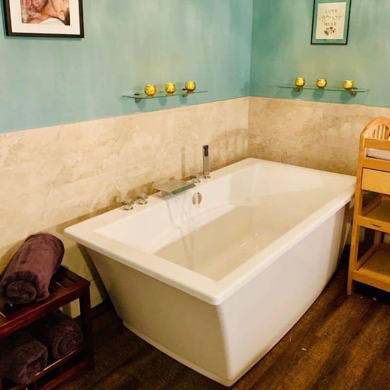 San Diego luxury birth center suite